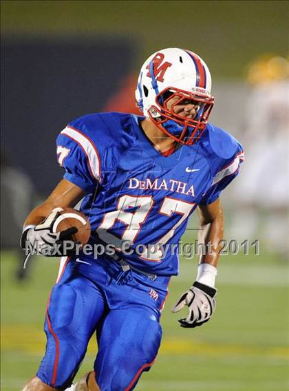 Thumbnail 3 in Calvert Hall vs. DeMatha (Patriot Classic) photogallery.