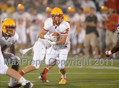Thumbnail 2 in Calvert Hall vs. DeMatha (Patriot Classic) photogallery.