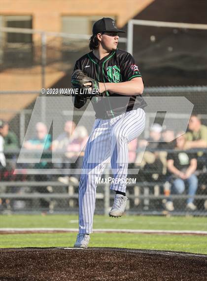 Thumbnail 1 in Badin @ Covington Catholic photogallery.