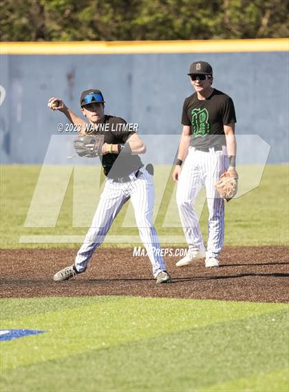 Thumbnail 3 in Badin @ Covington Catholic photogallery.