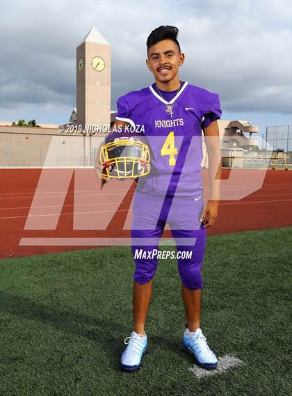Thumbnail 3 in <B>Lynwood Varsity Football Photo Shoot</B> photogallery.
