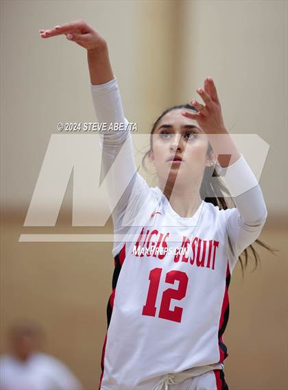 Thumbnail 2 in Castle View @ Regis Jesuit photogallery.
