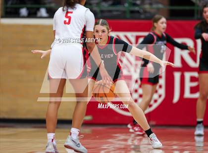 Thumbnail 1 in Castle View @ Regis Jesuit photogallery.