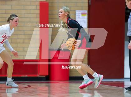 Thumbnail 1 in Castle View @ Regis Jesuit photogallery.
