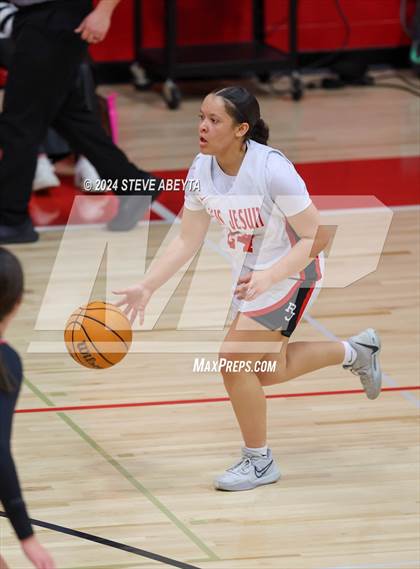 Thumbnail 1 in Castle View @ Regis Jesuit photogallery.