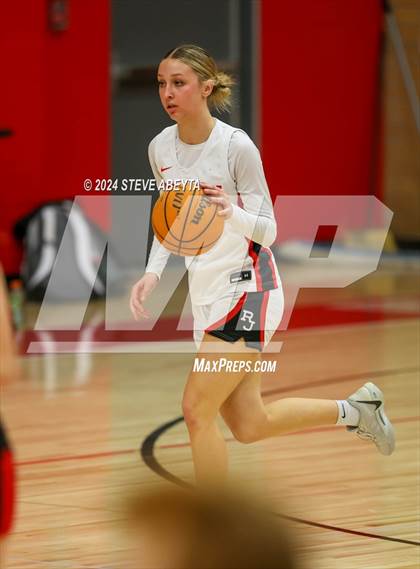 Thumbnail 2 in Castle View @ Regis Jesuit photogallery.
