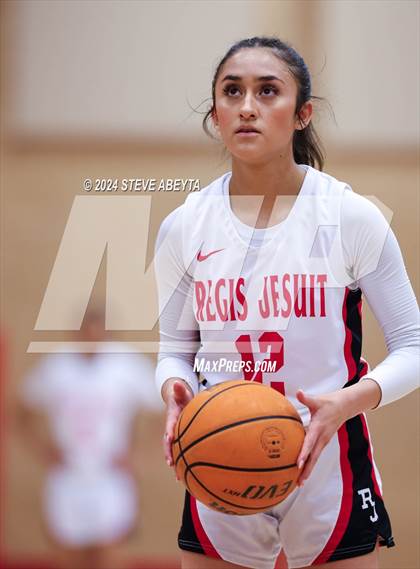Thumbnail 3 in Castle View @ Regis Jesuit photogallery.