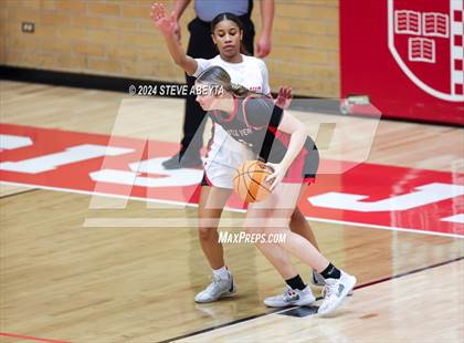 Thumbnail 2 in Castle View @ Regis Jesuit photogallery.