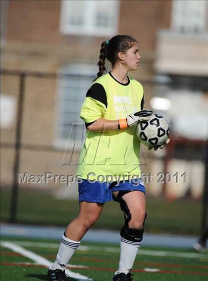 Thumbnail 3 in PSAL vs Independent Schools (NYC Mayor's Cup 2011)  photogallery.
