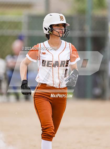 Thumbnail 3 in Dinuba @ Selma photogallery.
