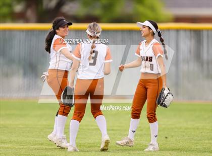Thumbnail 1 in Dinuba @ Selma photogallery.