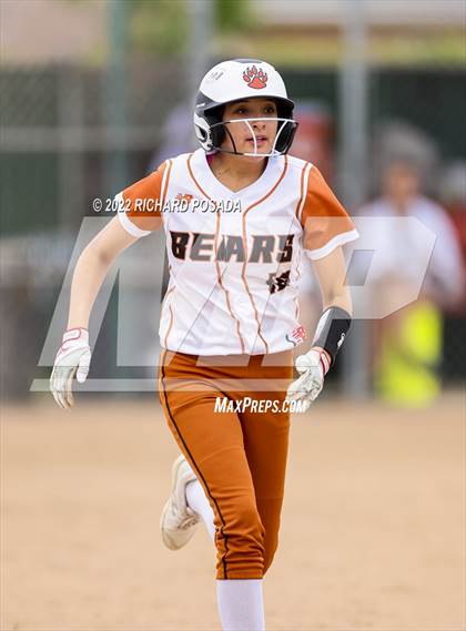 Thumbnail 3 in Dinuba @ Selma photogallery.