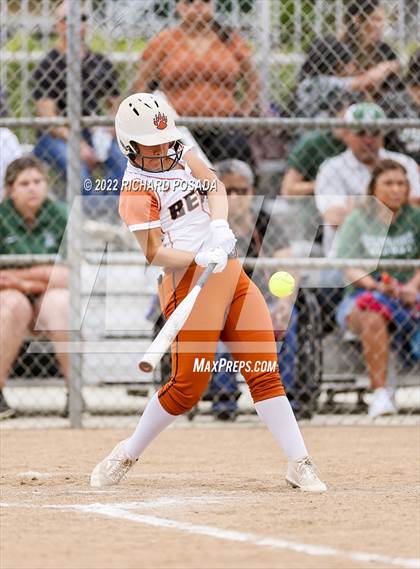 Thumbnail 3 in Dinuba @ Selma photogallery.