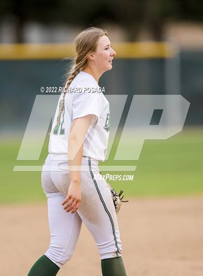 Thumbnail 1 in Dinuba @ Selma photogallery.