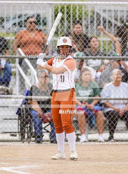 Thumbnail 1 in Dinuba @ Selma photogallery.