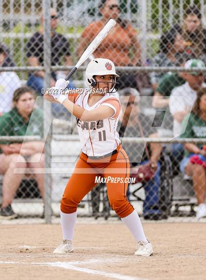 Thumbnail 1 in Dinuba @ Selma photogallery.