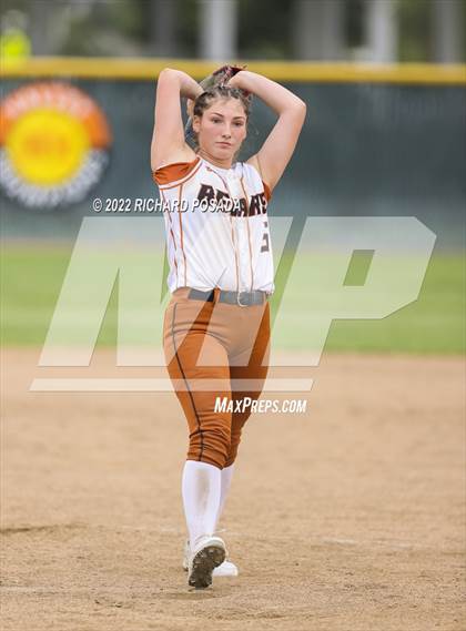 Thumbnail 3 in Dinuba @ Selma photogallery.