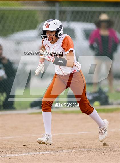 Thumbnail 1 in Dinuba @ Selma photogallery.