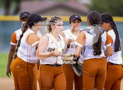 Thumbnail 2 in Dinuba @ Selma photogallery.