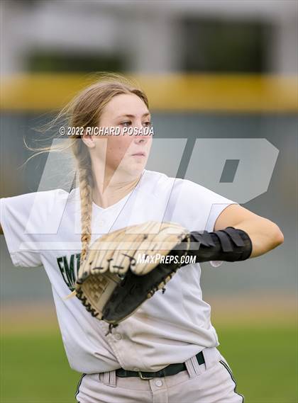 Thumbnail 2 in Dinuba @ Selma photogallery.