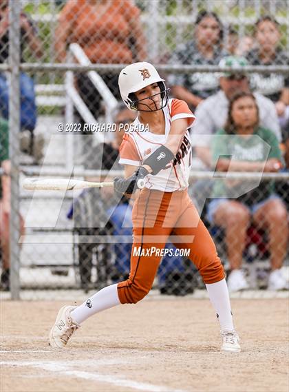 Thumbnail 2 in Dinuba @ Selma photogallery.