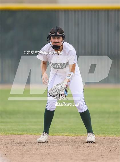 Thumbnail 3 in Dinuba @ Selma photogallery.