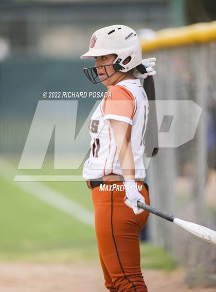 Thumbnail 2 in Dinuba @ Selma photogallery.