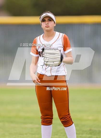 Thumbnail 1 in Dinuba @ Selma photogallery.