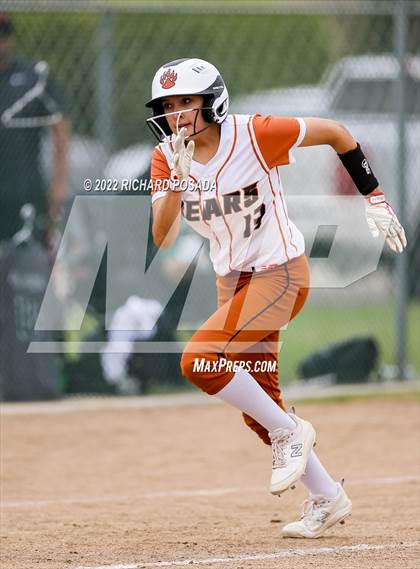 Thumbnail 2 in Dinuba @ Selma photogallery.