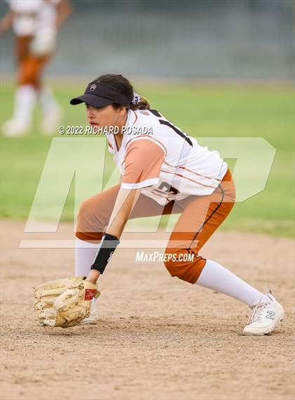 Thumbnail 2 in Dinuba @ Selma photogallery.