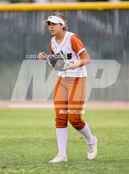 Thumbnail 1 in Dinuba @ Selma photogallery.
