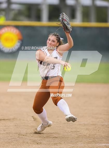 Thumbnail 2 in Dinuba @ Selma photogallery.