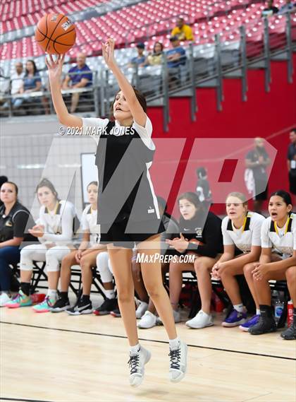 Thumbnail 2 in Gilbert vs. Verrado - Section 7 Basketball Tournament photogallery.