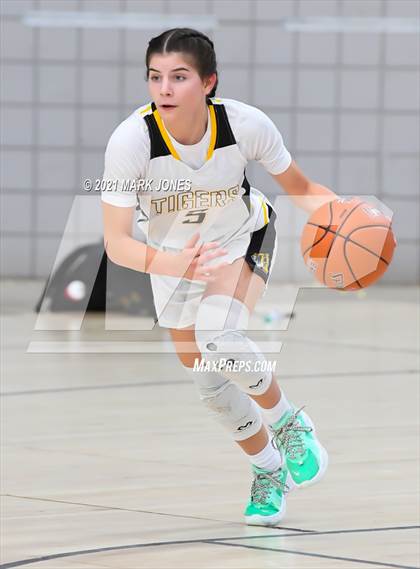 Thumbnail 2 in Gilbert vs. Verrado - Section 7 Basketball Tournament photogallery.