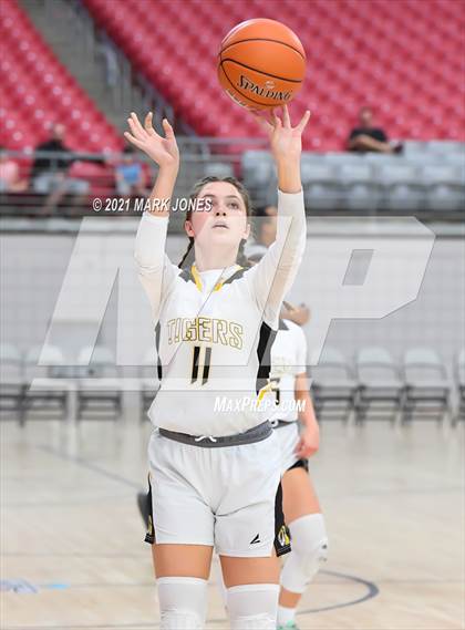 Thumbnail 3 in Gilbert vs. Verrado - Section 7 Basketball Tournament photogallery.