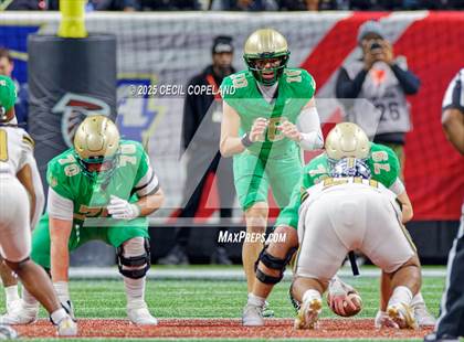 Thumbnail 2 in Buford vs. Carrollton (GHSA 6A Championship) photogallery.