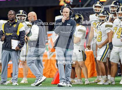 Thumbnail 2 in Buford vs. Carrollton (GHSA 6A Championship) photogallery.