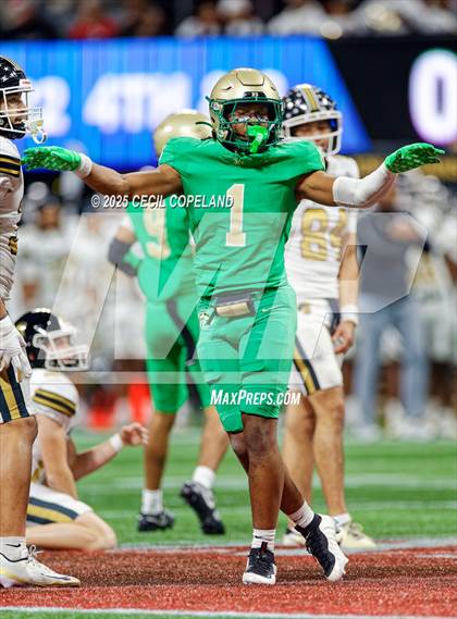 Thumbnail 2 in Buford vs. Carrollton (GHSA 6A Championship) photogallery.