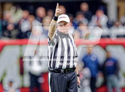 Thumbnail 3 in Buford vs. Carrollton (GHSA 6A Championship) photogallery.