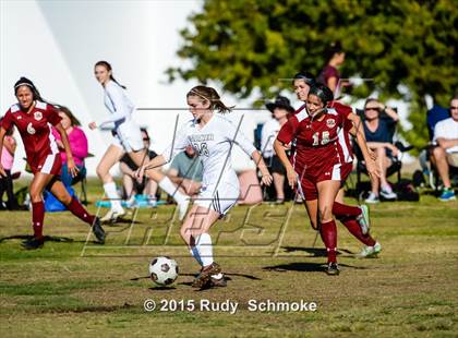 Thumbnail 3 in Parker vs. Mission Hills photogallery.
