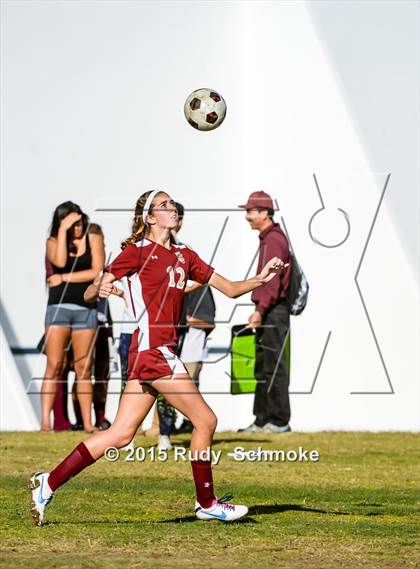 Thumbnail 2 in Parker vs. Mission Hills photogallery.