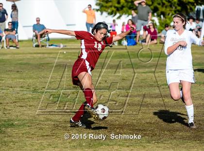Thumbnail 2 in Parker vs. Mission Hills photogallery.
