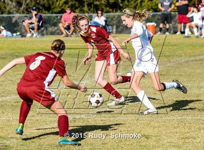 Thumbnail 3 in Parker vs. Mission Hills photogallery.