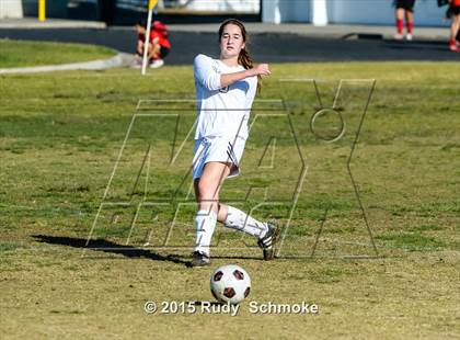 Thumbnail 2 in Parker vs. Mission Hills photogallery.