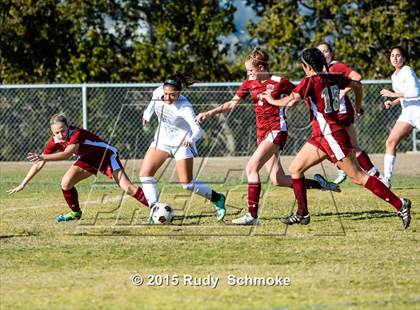 Thumbnail 3 in Parker vs. Mission Hills photogallery.