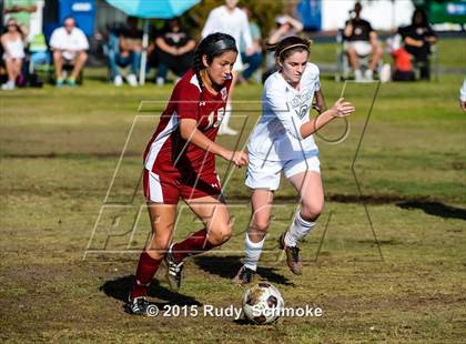 Thumbnail 3 in Parker vs. Mission Hills photogallery.