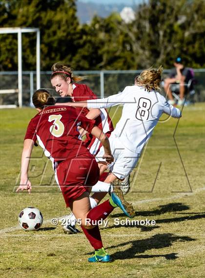 Thumbnail 3 in Parker vs. Mission Hills photogallery.