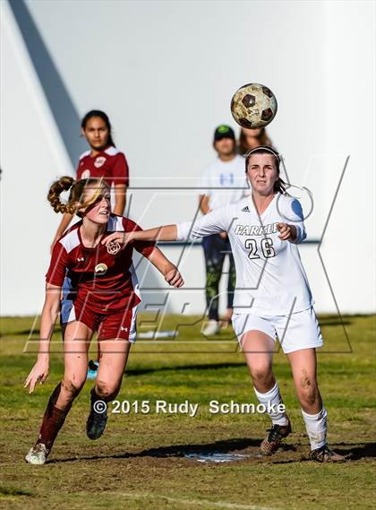 Thumbnail 3 in Parker vs. Mission Hills photogallery.