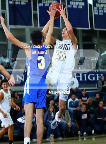 Thumbnail 3 in St. John Bosco vs. La Mirada (St. John Bosco-Gahr Classic) photogallery.