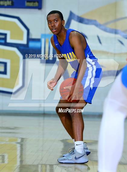 Thumbnail 1 in St. John Bosco vs. La Mirada (St. John Bosco-Gahr Classic) photogallery.